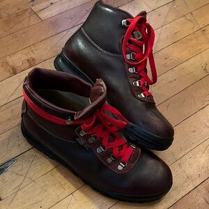 Vasque skywalk Goretex made in Italy Brown Hiking adventure Boots sz9.5